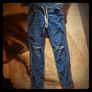 Jeans! Jeans! Jeans!